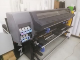 IMPRESSORA HP LATEX 330