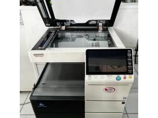Impressora multifuncional colorida Konica Minolta C454e Seminova Revisada c/ finisher