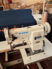 MAQUINA DE COSTURA RETA DE TRANSPORTE DUPLO MODELO  FOX   FY8713L